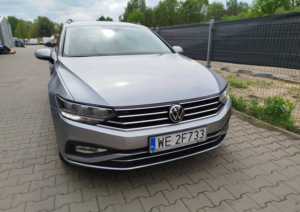 Volkswagen Passat cena 69900 przebieg: 160000, rok produkcji 2020 z Będzin małe 562